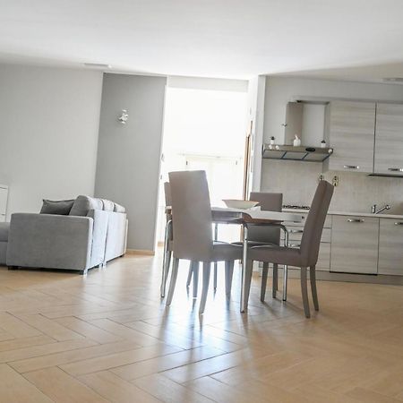 Apartamento Charlotte Marconia Exterior foto
