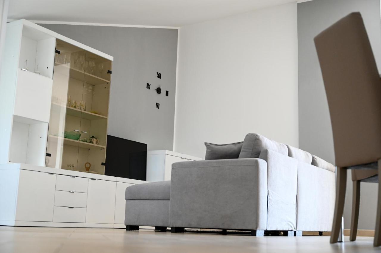 Apartamento Charlotte Marconia Exterior foto
